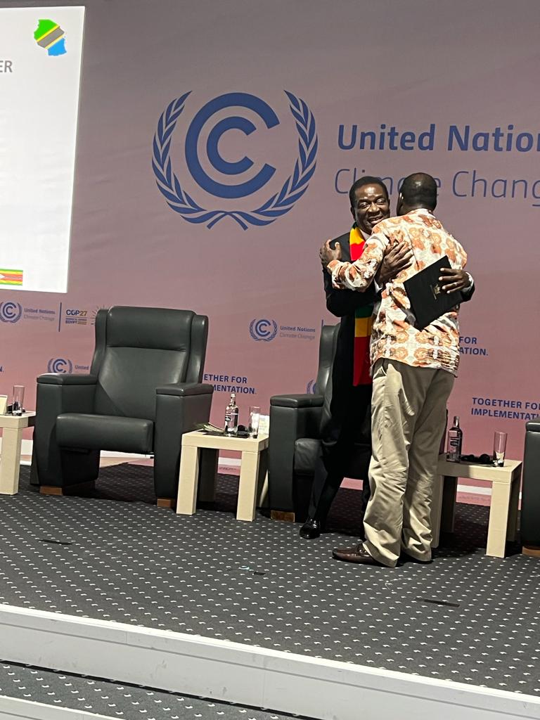 Raila Odinga with Zimbabwean President Dr Emerson Mnangagwa. PHOTO/Courtesy. 